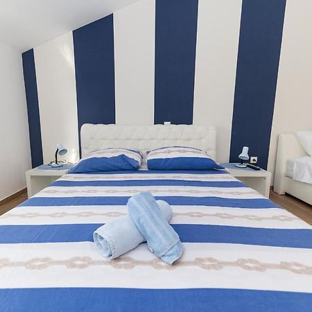 Apartman Lana 比奥格勒·纳·莫鲁 外观 照片