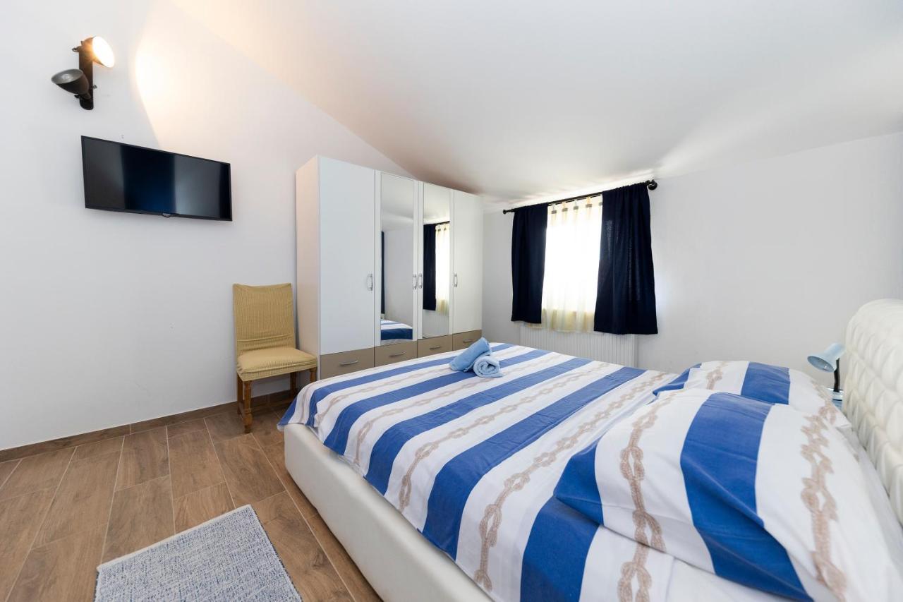 Apartman Lana 比奥格勒·纳·莫鲁 外观 照片