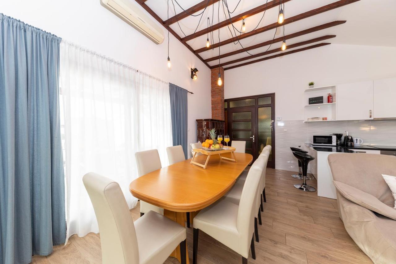 Apartman Lana 比奥格勒·纳·莫鲁 外观 照片