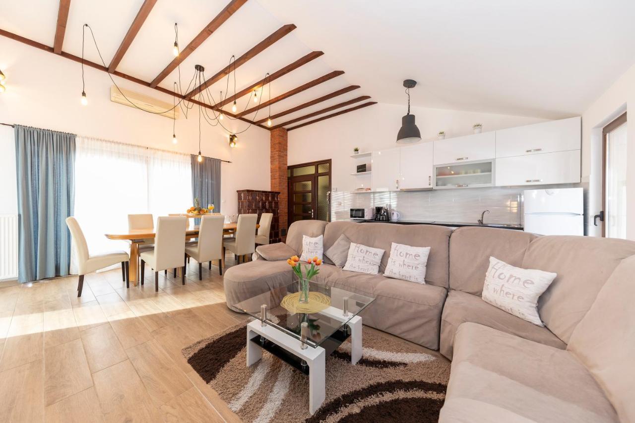 Apartman Lana 比奥格勒·纳·莫鲁 外观 照片